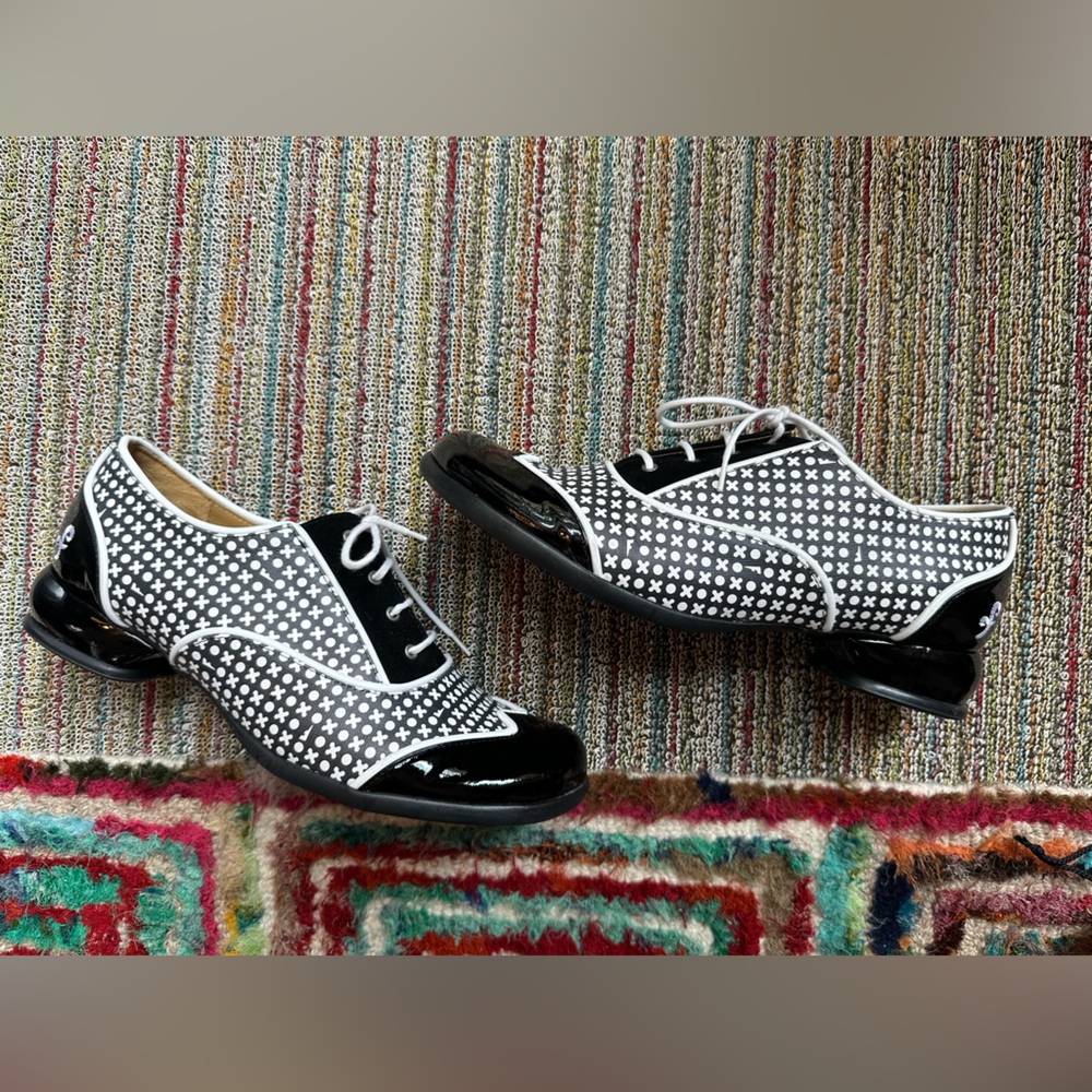 SOLD! Fluevog NEW Fellowship Martha x/o print contrast lace-up loafers -10/10.5 - Picture 9 of 16